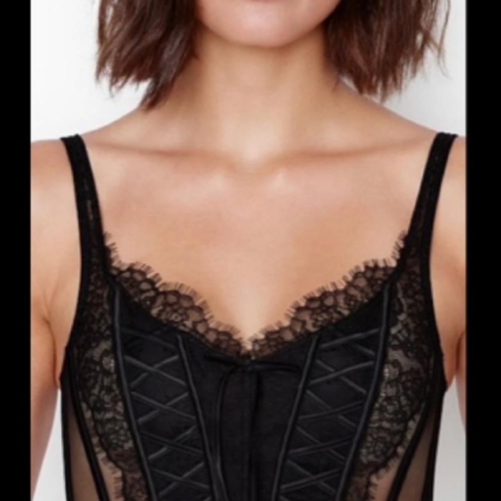 NEW Victorias Secret Dream Angels Black Lace Bustier Bra Sz. M/DD